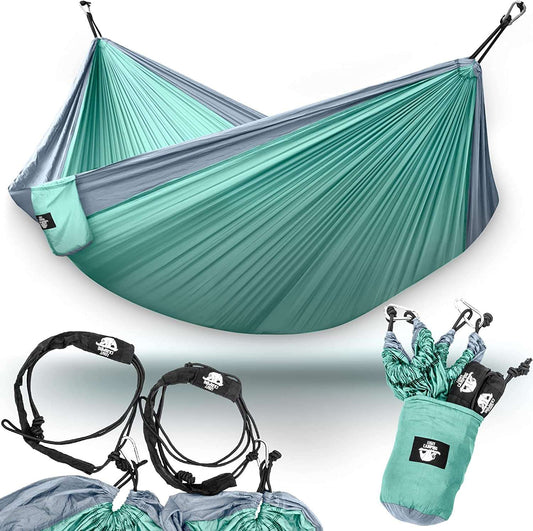 "Ultimate Comfort and Relaxation: Deluxe 2-Person Tree Hammock for Outdoor Adventures"